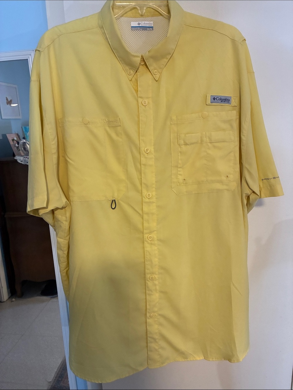 Columbia Men's Short-Sleeve Button-Down Shirt in Yellow - Picture 1 of 6
